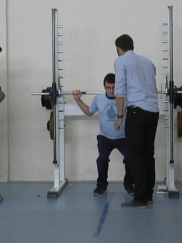 El colegio Virgen de Regla organiza una jornada formativa sobre entrenamiento deportivo