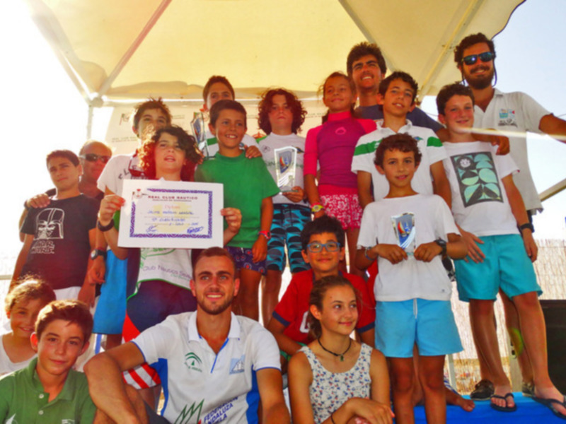 El Club Náutico Sevilla domina la XVIII Regata Virgen del Carmen de Sanlúcar de Barrameda de la clase Optimist
