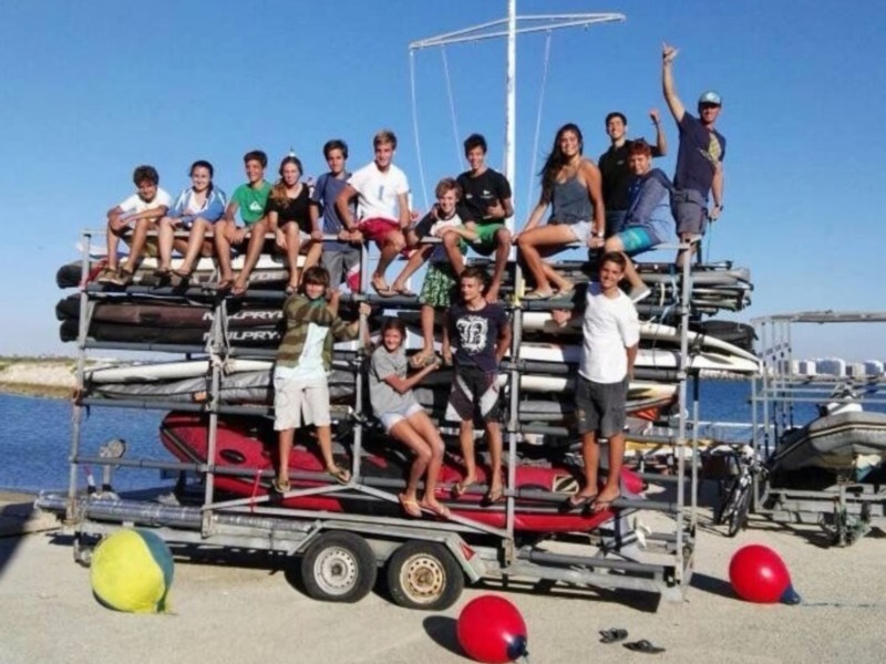 Las flotas de Láser y windsurf del Náutico Sevilla, en los Campeonatos de España