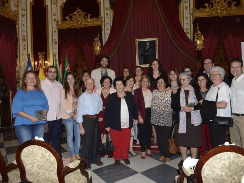 Irene García entrega los premios a proyectos con mujeres del mundo rural e invita a las jóvenes a seguir con la lucha por la igualdad