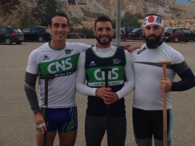 El Club Náutico, presente en el récord mundial Guinness de barcos de dragón