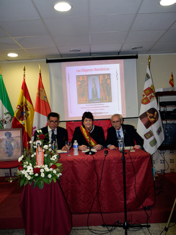 El Dr. Carlos Galvez Martínez disertó “ Las Vírgenes Romántica” en la casa regional de Castilla-León