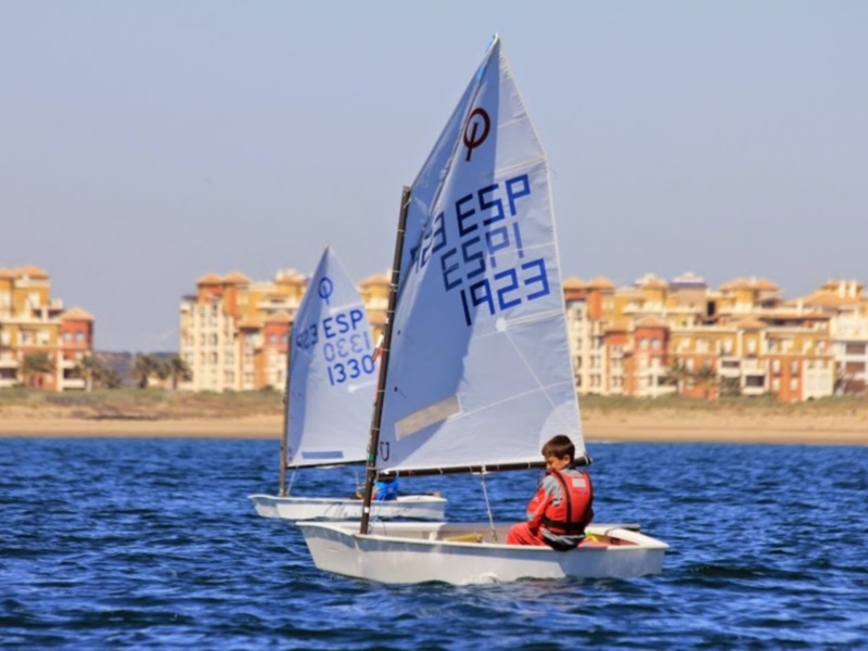 Carlos Parejo saca pasaporte para el Campeonato de España de Optimist