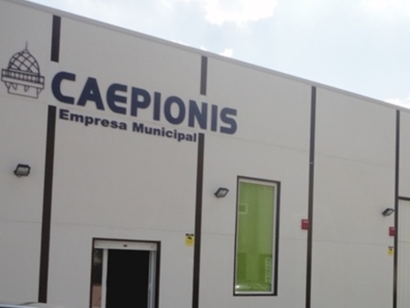 El PSOE en contra de la contratación de peones , oficiales y encargados de obra de las bolsas de Caepionis.