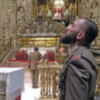 Tras los cultos a la patrona hispalense ha sido expuesto a la veneración de los fieles el cuerpo del Rey San Fernando.