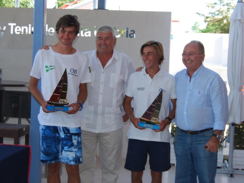 Doble victoria del Club Náutico en la Copa de Andalucía de la clase 420