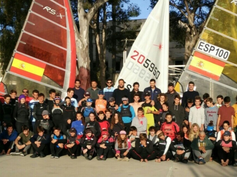 Cuarteto del Club Náutico Sevilla en la concentración juvenil de la RFEV