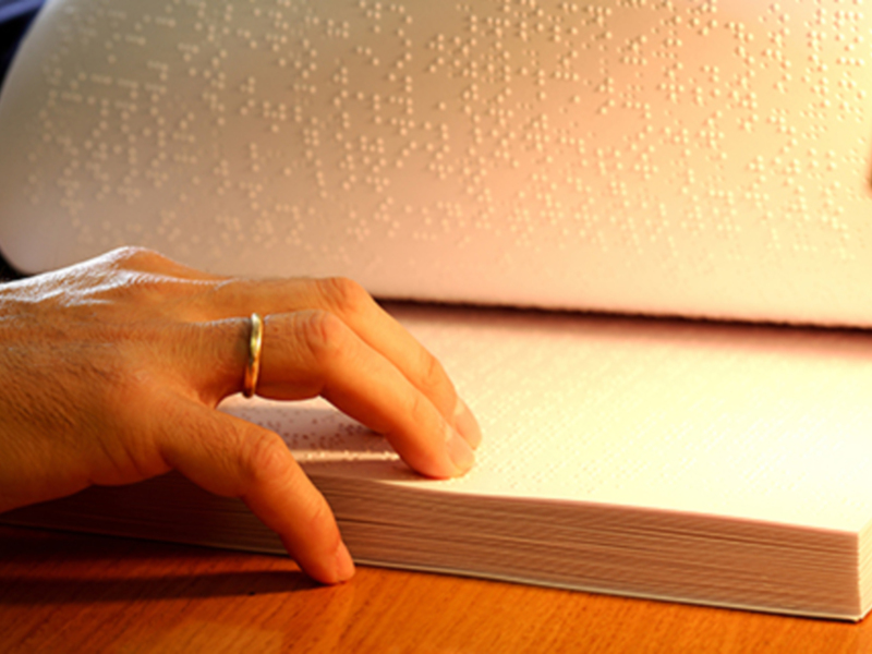 La ONCE impulsa el uso del Braille y celebra 10 años de creación de los ‘Clubes Braille’