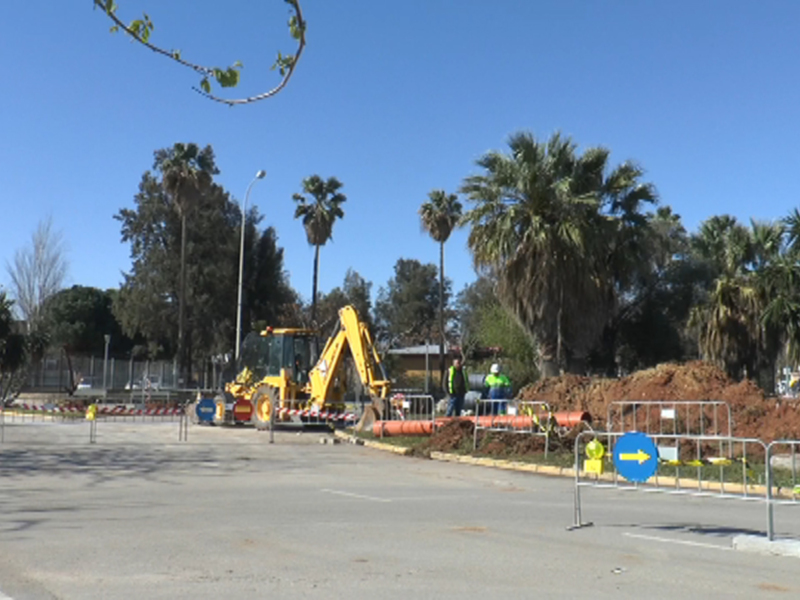 El Ayuntamiento de Chipiona acomete la mejora de las infraestructuras hidráulicas en un tramo de la avenida de Rota