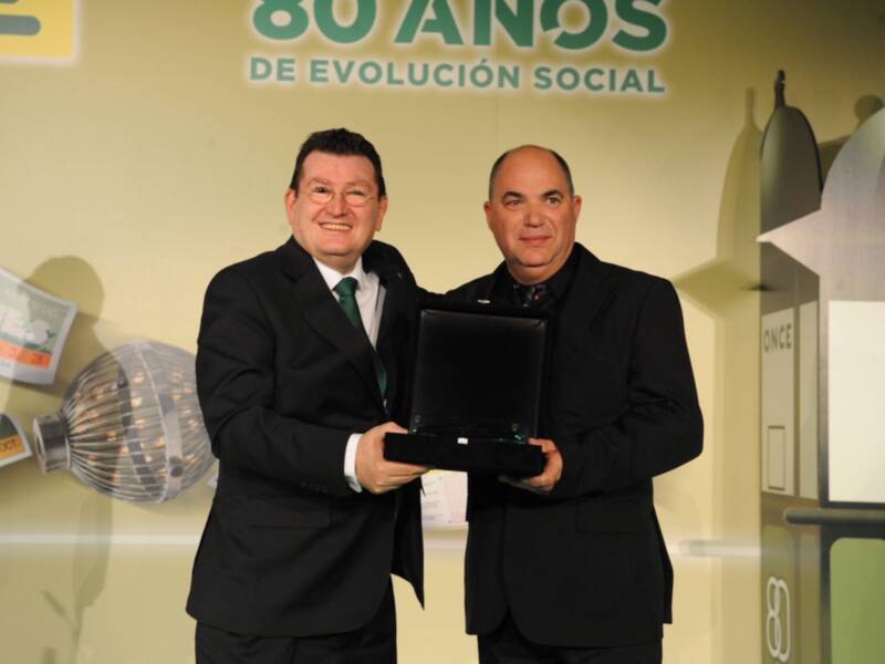 Ventura Martín Guillén elegido mejor vendedor de la ONCE 2017 en Andalucía