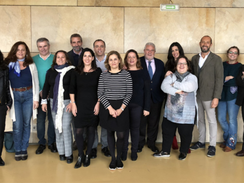 Javier Castillo, Virginia Bersabé, Adelfa Calvo, "El médico", Soleá Morente y Los Planetas, ganadores del Premio Canal Sur Radio-El Público