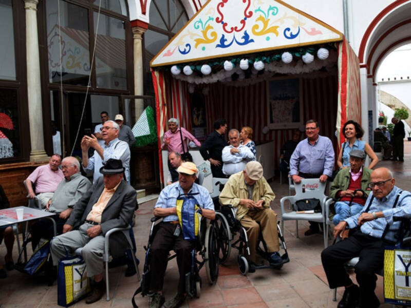 El Hospital de la Santa Caridad celebró su particular Cruz de Mayo.