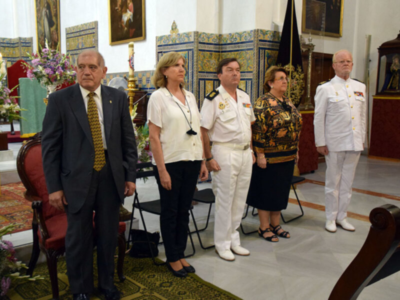 Representaciones de Real Liga Naval Española, de la Cámara de Mareantes y Comandancia de Marina estuvieron en el pregón del Carmen de Santa Catalina.