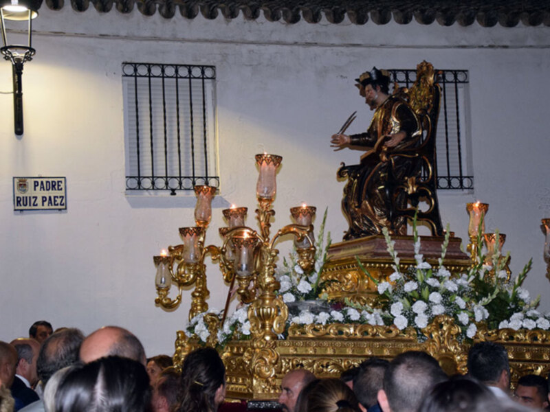Procesión vespertina del Santo Patrón de Alcalá del Río.