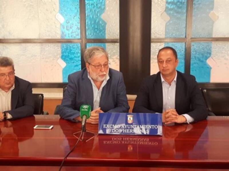 Gómez de Celis se reúne con el alcalde de Dos Hermanas para analizar y avanzar en asuntos de interés para los vecinos