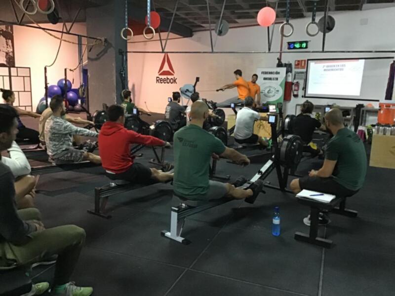 Formación continua en el remo andaluz