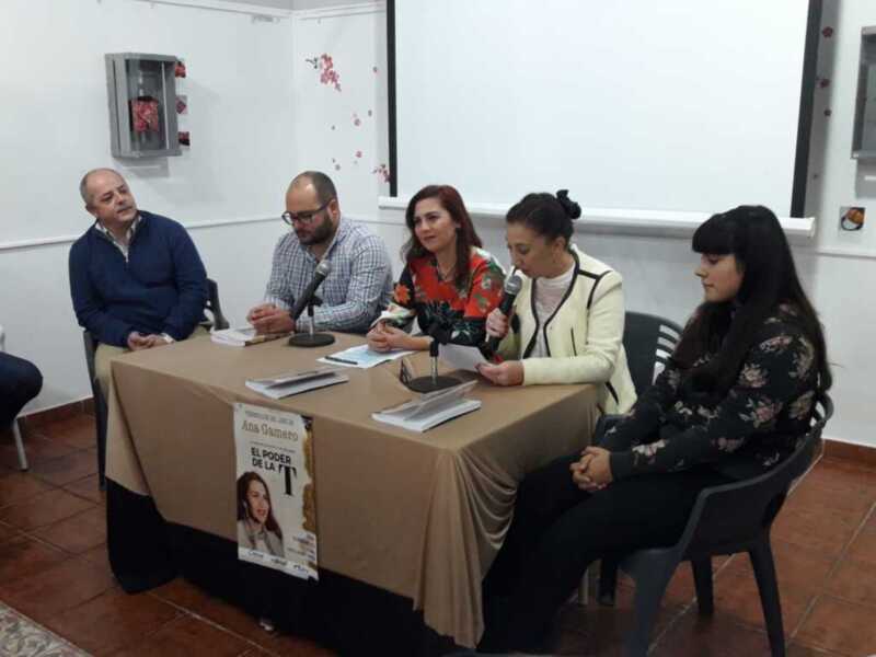 Ana Gamero presenta su segundo libro, El poder de la T, un completo trabajo sobre el desarrollo personal