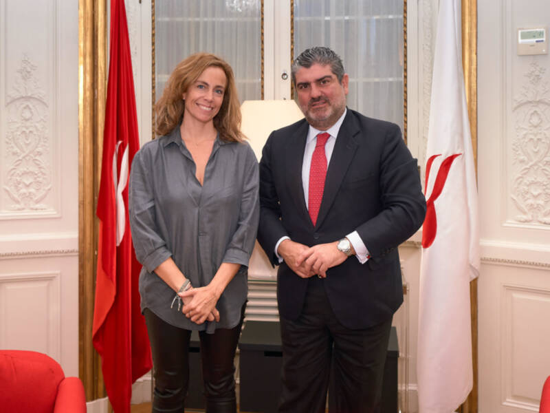 Firma del Convenio de Patrocinio entre el GRUPO SANTANDER y el TEATRO DE LA MAESTRANZA correspondiente a la Temporada 2018-2019.