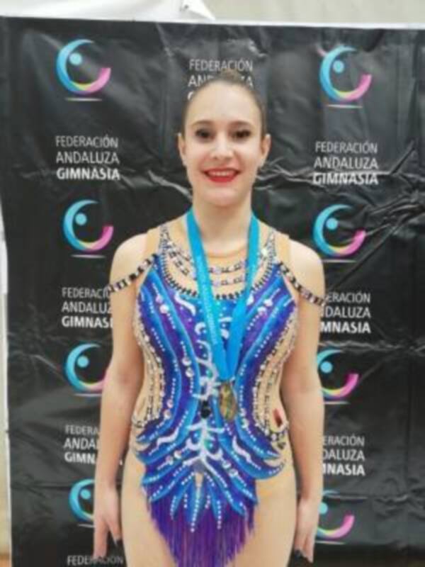 Elena Moreno La O se clasifica para el Campeonato de España de gimnasia rítmica individual tras lograr un tercer puesto en el andaluz