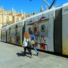 Un tranvía tematizado, novedosa acción publicitaria de la temporada taurina en Sevilla