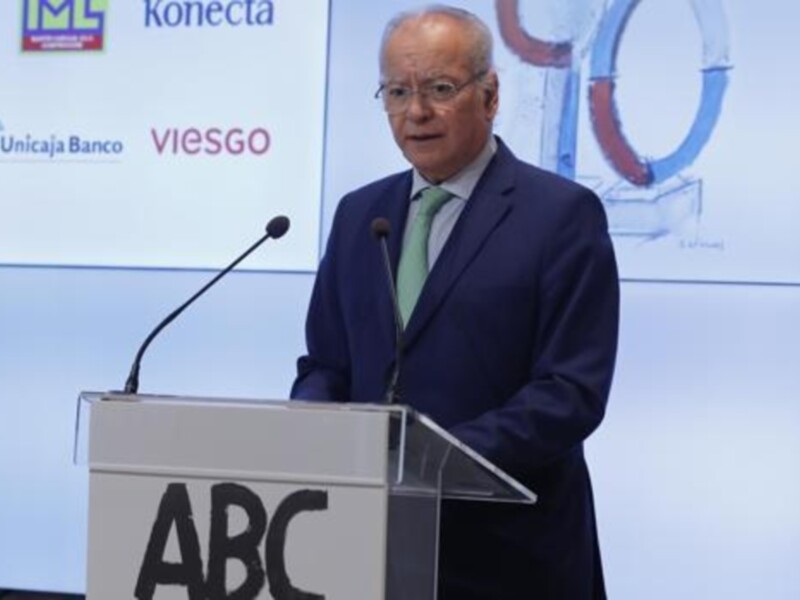 El III Galardón Periodístico Jiménez-Becerril, para el director de ABC de Sevilla, Álvaro Ybarra Pacheco