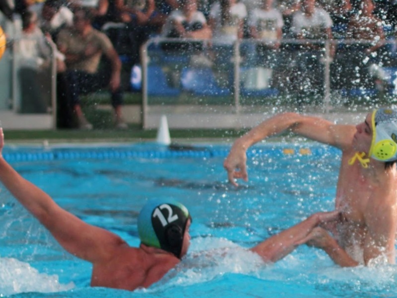 El duelo de máxima rivalidad sevillana de waterpolo se queda en la capital hispalense