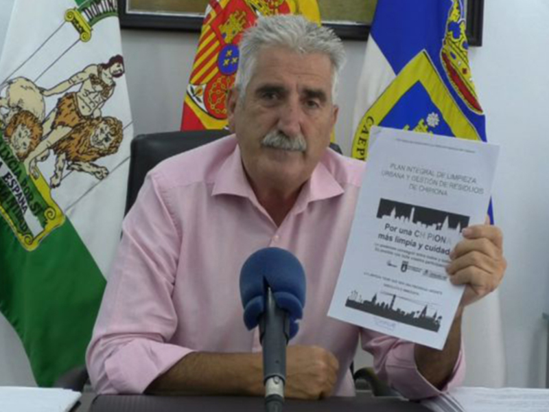 Luis Mario Aparcero presenta el Plan integral de limpieza urbana y gestión de residuos para abordar una asignatura pendiente