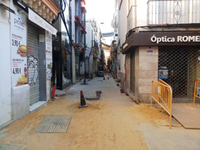 Las obras afectan de manera grave al comercio del centro de Sevilla.