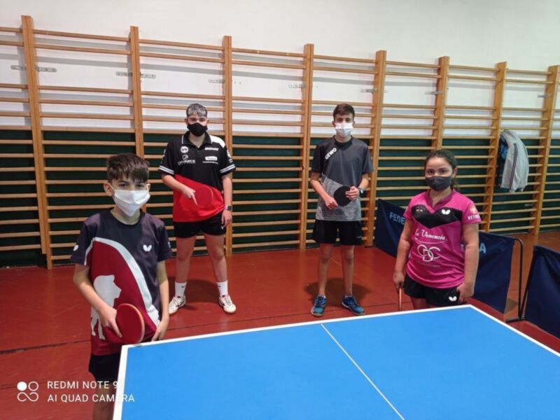 Alba Sánchez, Pablo Castillo, Juan Merello y Fran Castillo competirán este sábado en Bormujos en el Torneo Pre-estatal de tenis de mesa