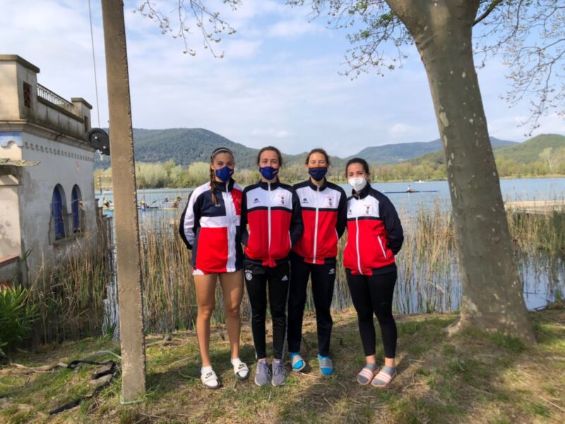 11 medallas para el remo sevillano en el Open de primavera sub23 y juvenil