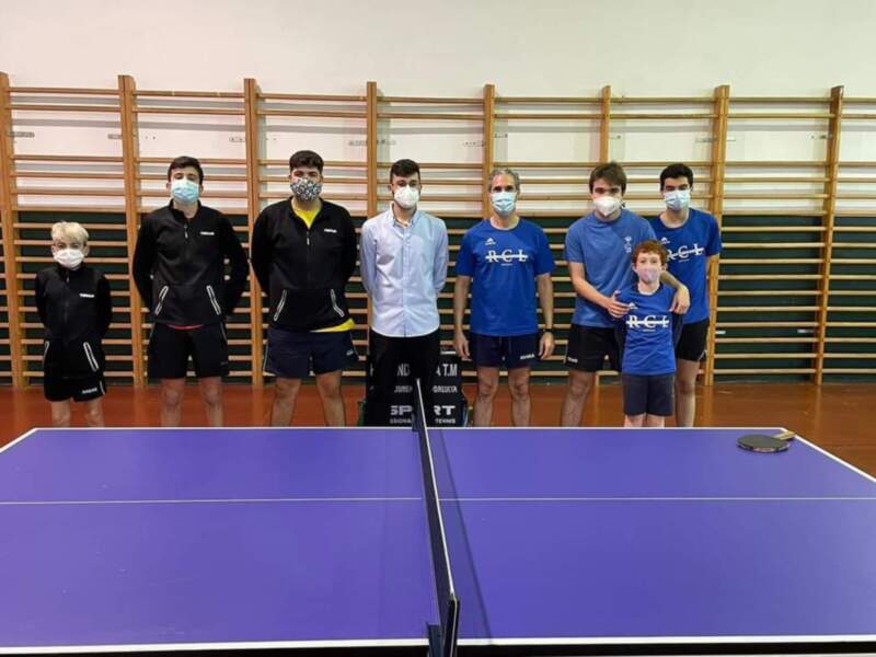 Intensa Jornada de Tenis de Mesa