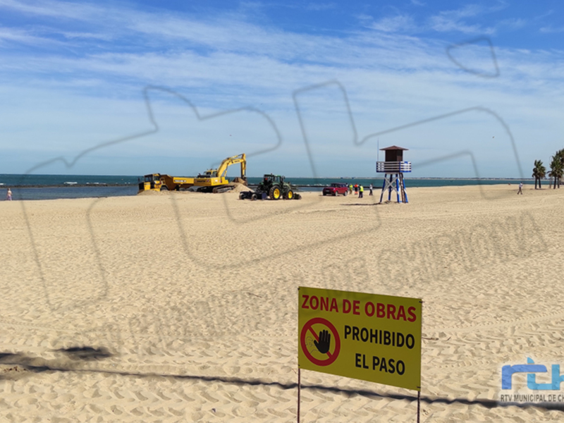 El alcalde de Chipiona agradece a la Demarcación de Costas la actuación de adecuación y mejora en la Playa Cruz del Mar