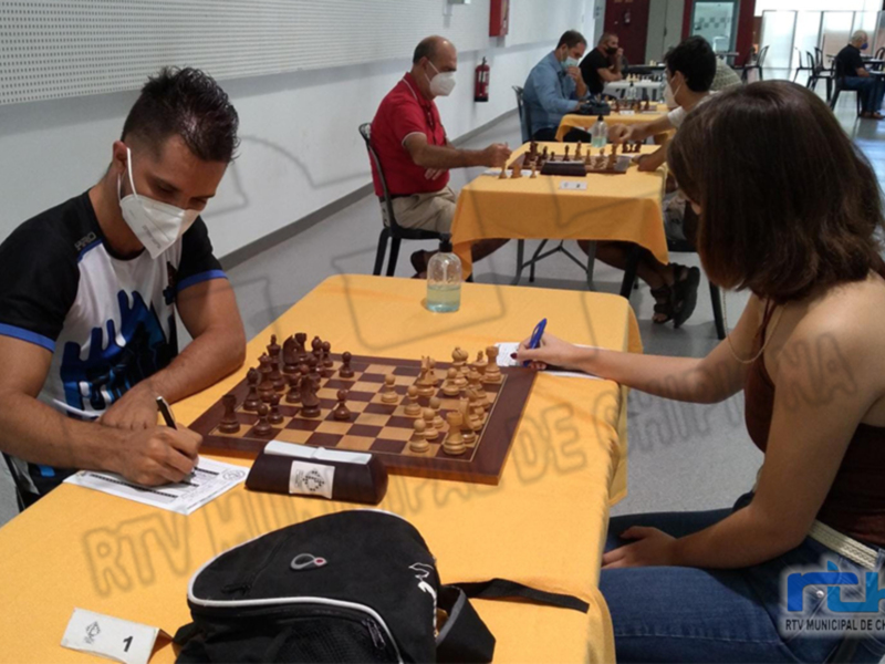 El maestro internacional cubano Lennis Martínez Ramírez se proclamó vencedor del XLIII Open Chipiona de Ajedrez.