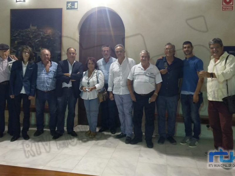 Aforo completo en el Castillo de Chipiona para participar en el programa ‘Cultura Flamenca y Sherry’ dirigida por José María Castaño