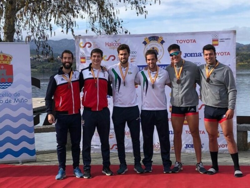 20 medallas para el remo andaluz en los Campeonatos de España de larga distancia