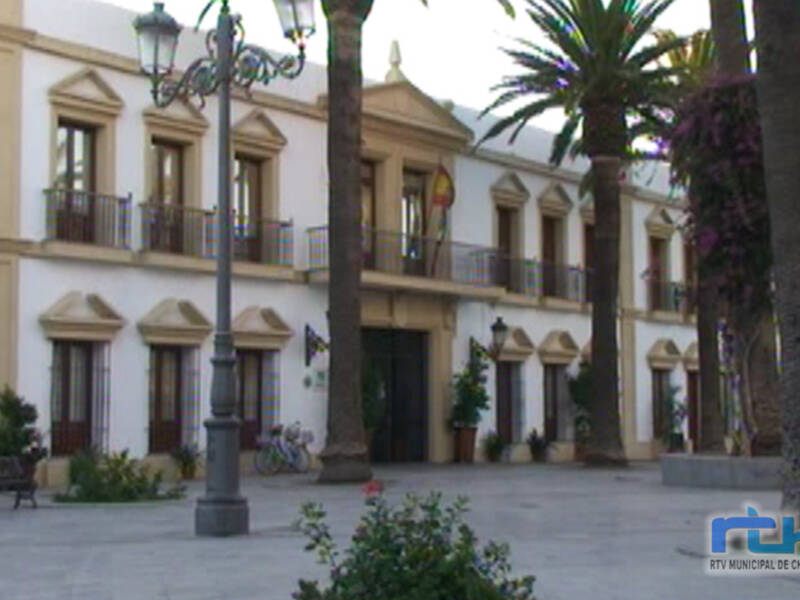 El Pleno chipionero aprueba la modificación del reglamento de servicios extraordinarios de la Policía Local