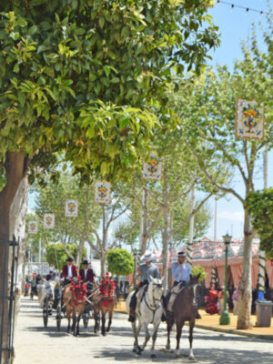 Al fin, un autentico paseo de caballo en la feria de Sevilla