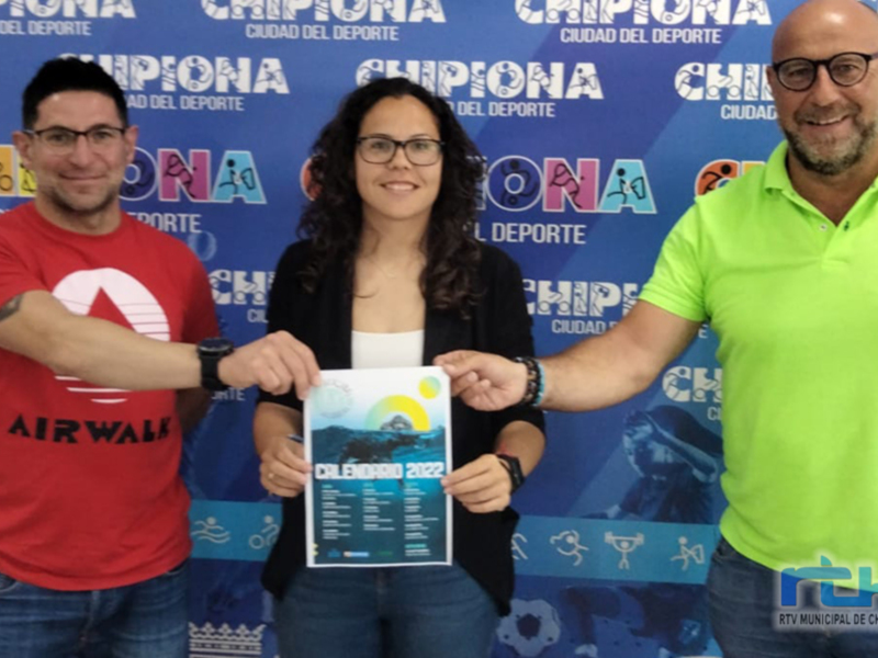 Una nueva travesía a nado unirá el faro de Chipiona y el de Salmedina con fines solidarios