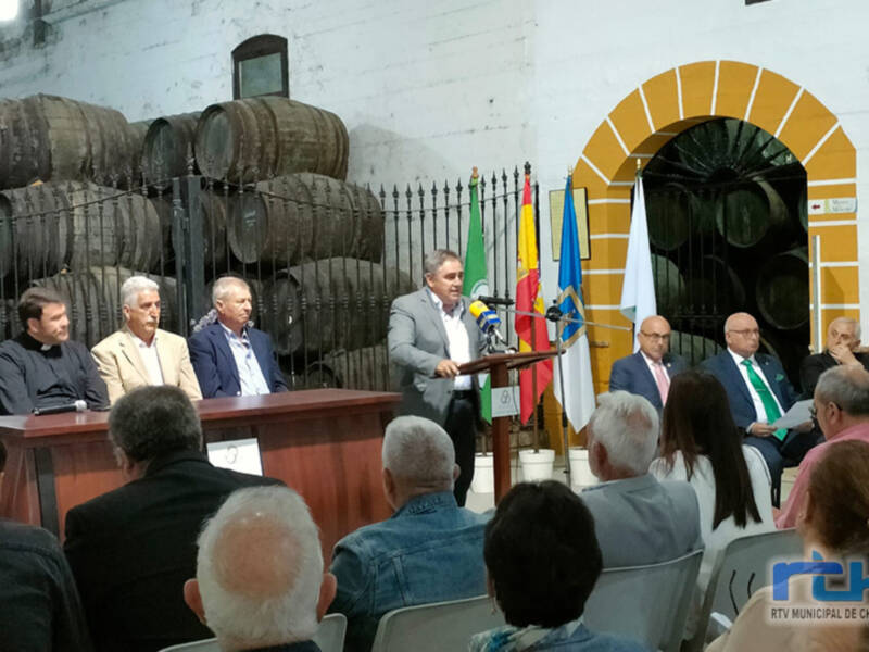 La Cooperativa Católico Agrícola inaugura el Belén permanente de su Centenario realizado por la Hermandad del Cautivo