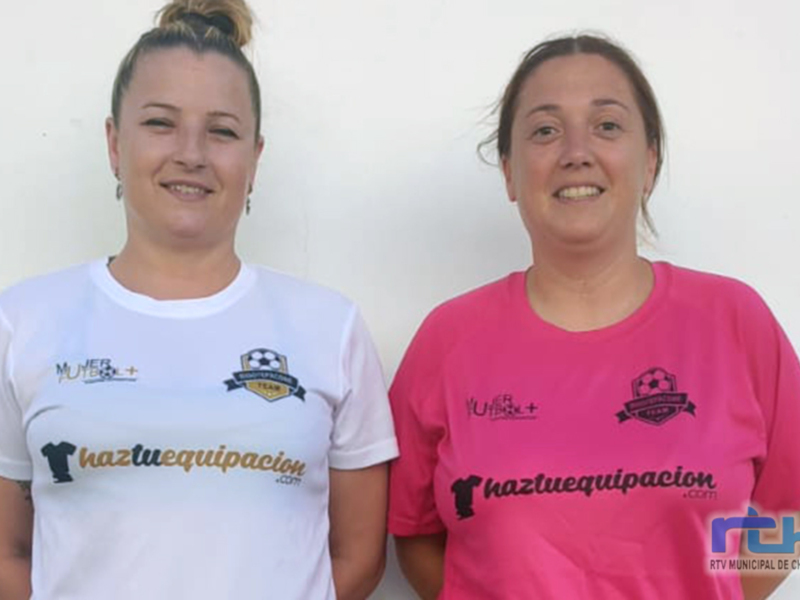Las chipioneras Yolanda Martín y Sonia Caro disputa desde hoy el I Torneo Internacional Amateur de Fútbol Femenino