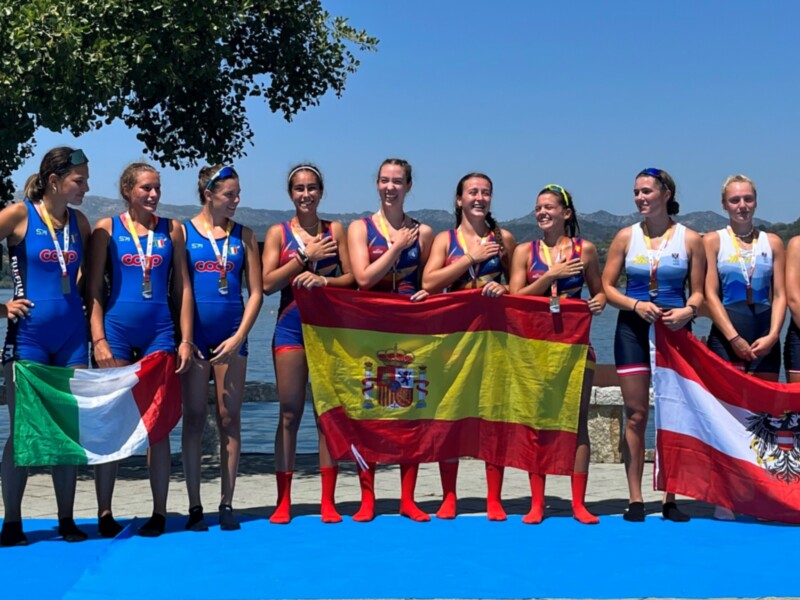 Cinco medallas para el remo sevillano en la Copa de la Juventud