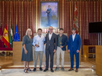 Homenaje institucional a Cayetano García de la Borbolla Yaque y Pablo Martínez 