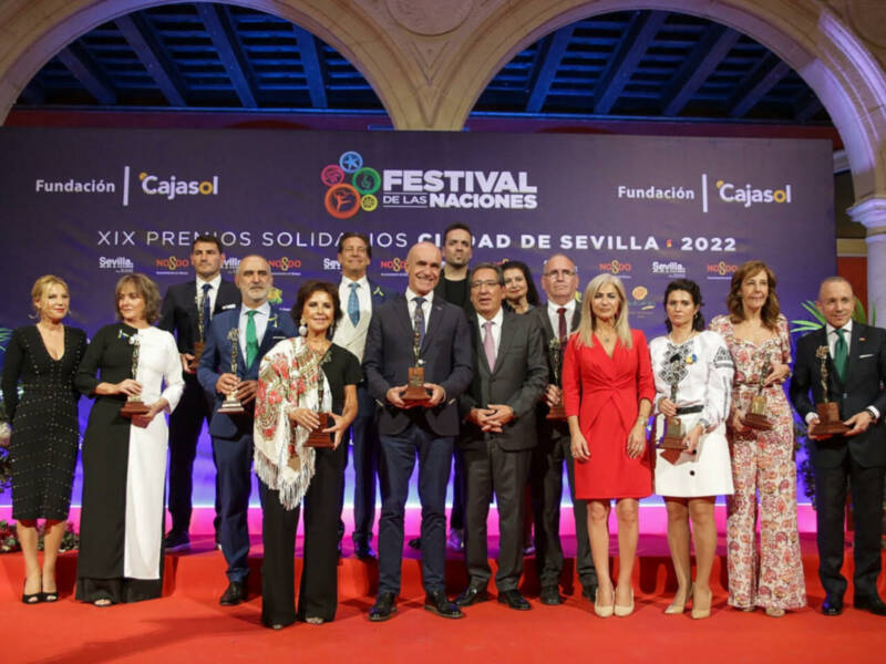 El alcalde de Sevilla, Antonio Muñoz, quien ha asistido al acto de entrega de los XIX Premios Solidarios del Festival de las Naciones.