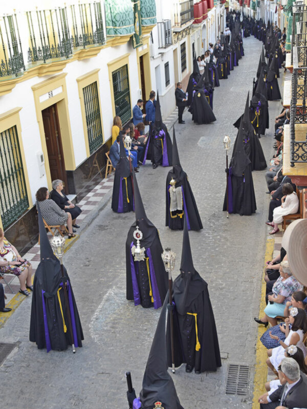 El dulzor amargo de la despedida en Alcalá del Río