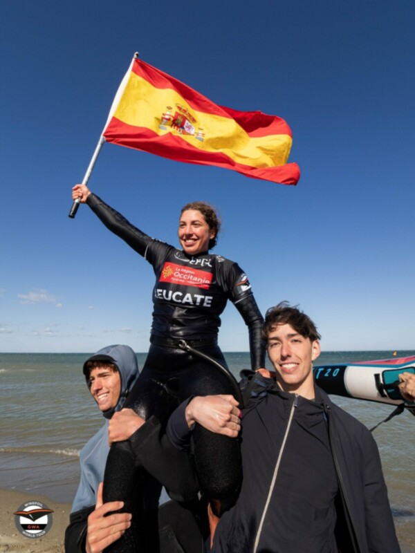 Triunfo del Club Náutico Sevilla en la Copa del Mundo de wingfoil