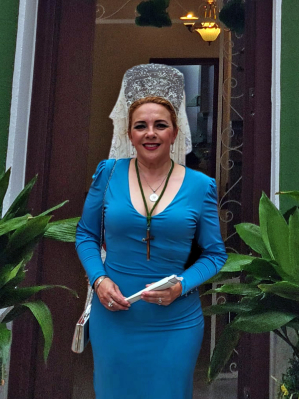 La Exaltación de la Santa Cruz de Alcalá del Río, será leída  en su XXVI Edición por Dulce Angustias Jiménez.