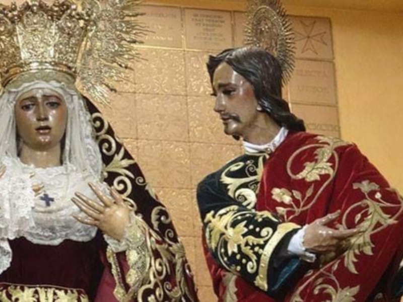Dos San Juanes en el mismo templo