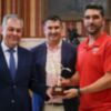 El Balonmano Triana anuncia ante el alcade que adopta el nombre de Sevilla para “pasearlo por toda España”