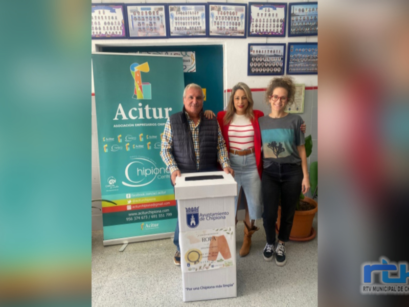 ACITUR y Centro Comercial Abierto inician una campaña de recogida de ropa usada en los colegios a través del proyecto Ecoembes Libera