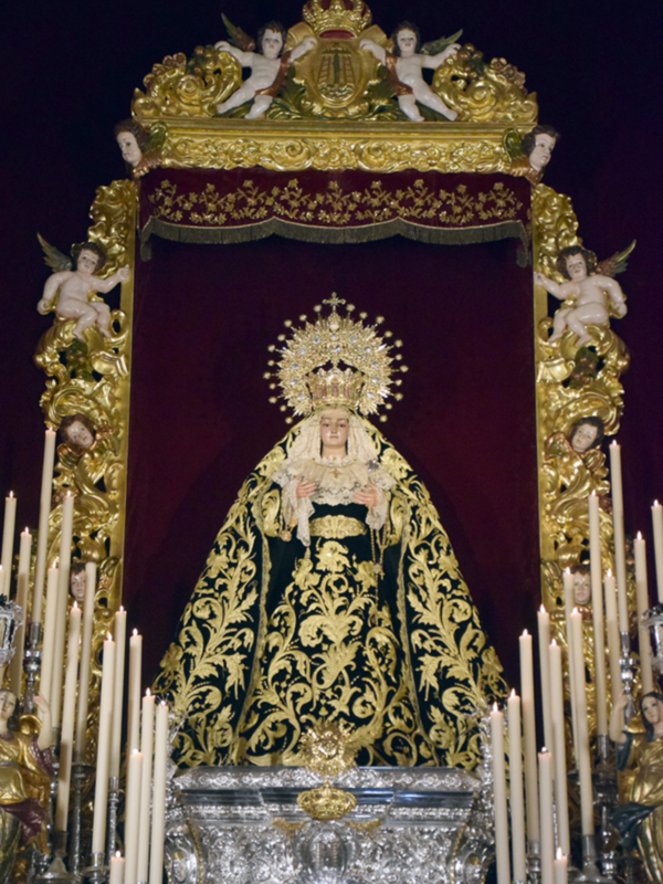 La Hermandad de la Soledad celebra su Solemne Septenario de Dolores en Alcalá del Río